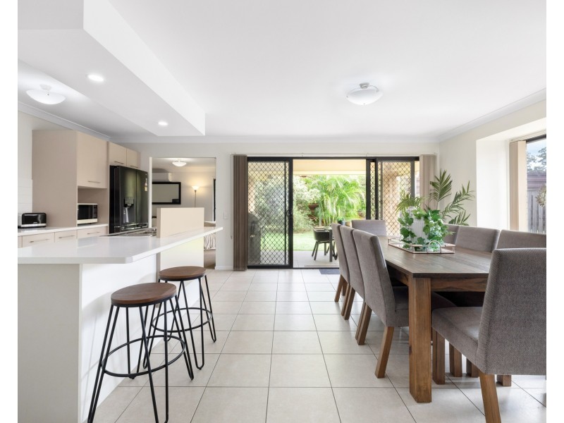 37 Juniper Street, Heathwood QLD 4110