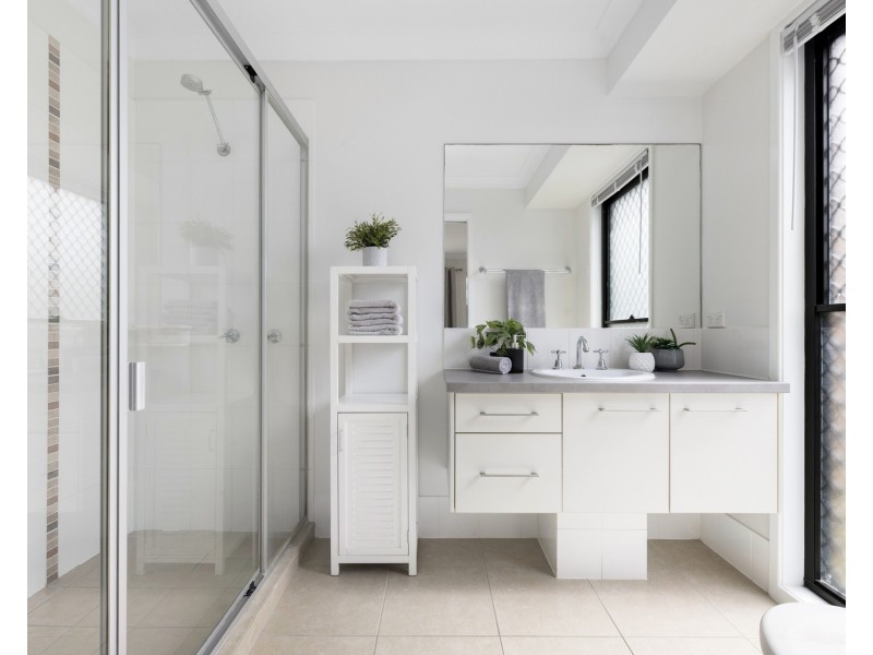 37 Juniper Street, Heathwood QLD 4110