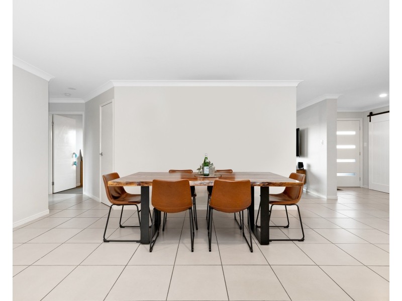 21 Jack Drive, Redbank Plains QLD 4301