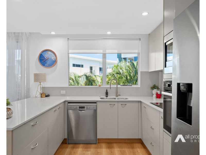 1313/2 Activa Way, Hope Island QLD 4212