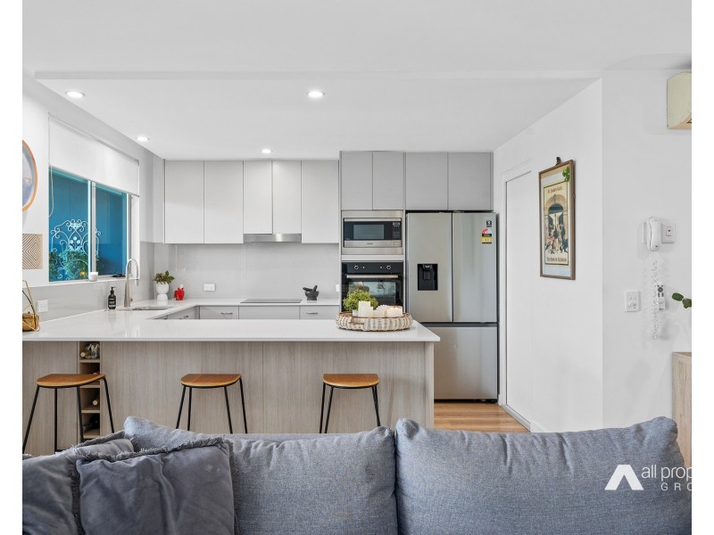 1313/2 Activa Way, Hope Island QLD 4212