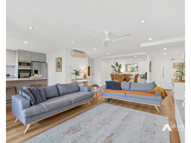 1313/2 Activa Way, Hope Island QLD 4212