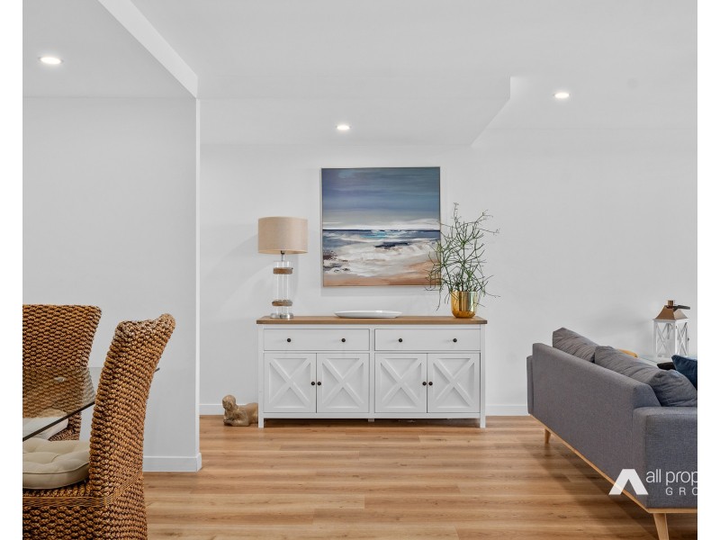1313/2 Activa Way, Hope Island QLD 4212