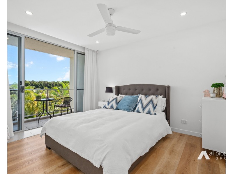 1313/2 Activa Way, Hope Island QLD 4212