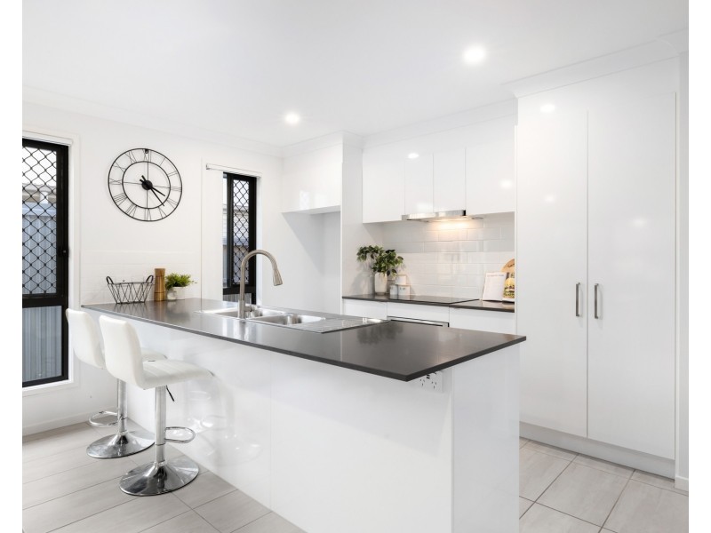 24-26 Potocki Street, Logan Reserve QLD 4133