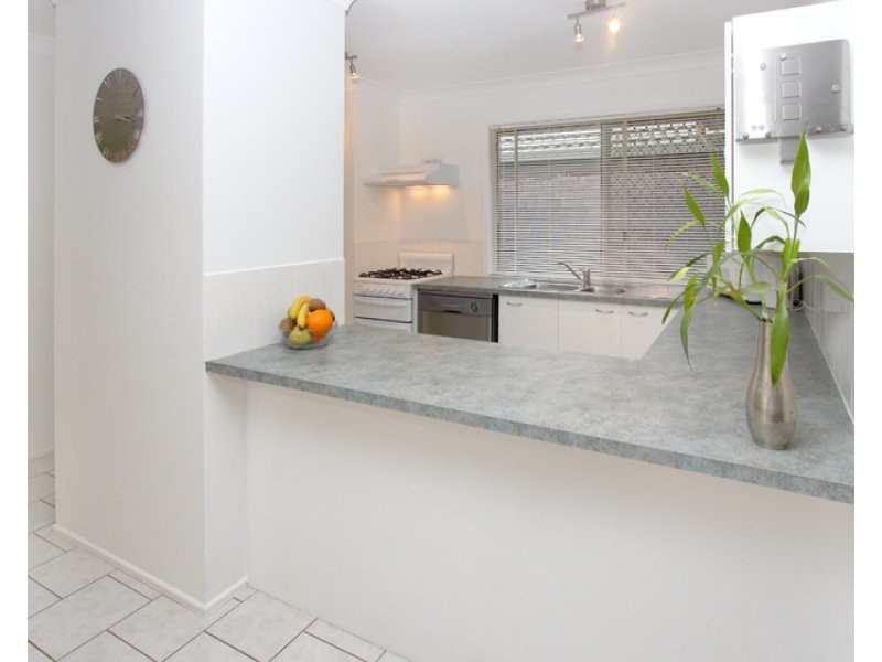 56 Lakeside Crescent, Forest Lake QLD 4078