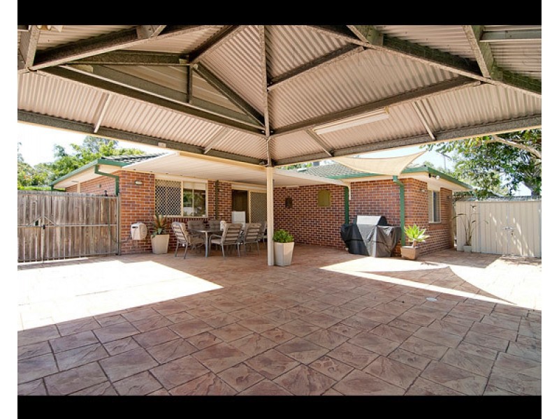 6 Radiata Place, Forest Lake QLD 4078