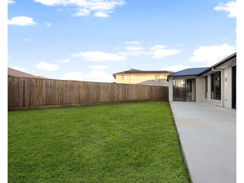 55 Cooper Crescent, Jimboomba QLD 4280