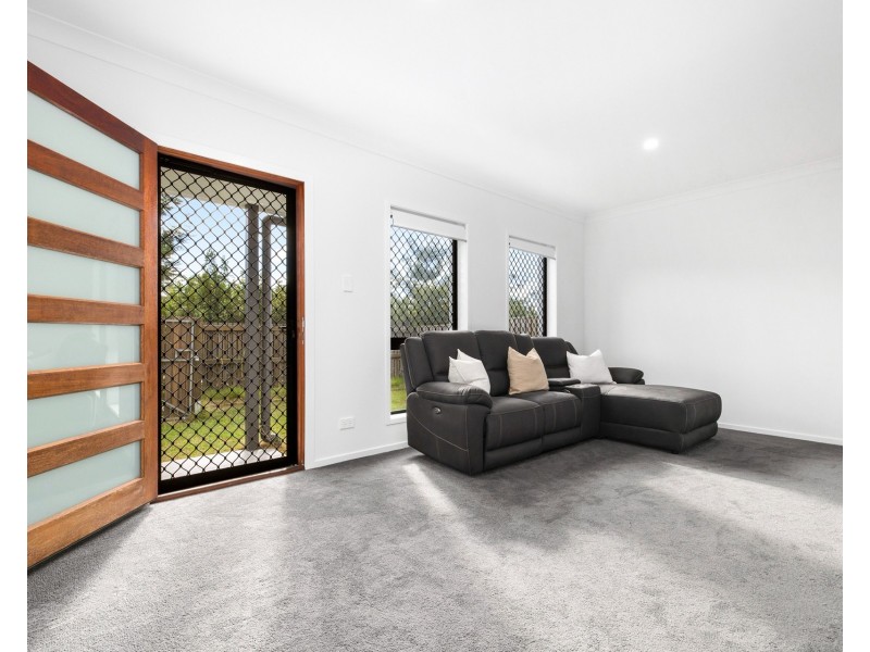 59 Macadamia Circuit, Park Ridge QLD 4125