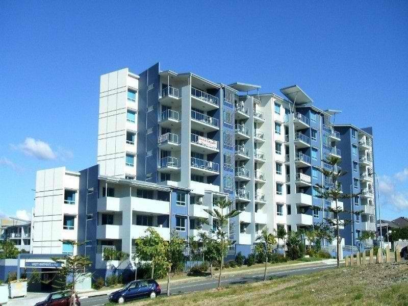 Varsity Lakes QLD 4227