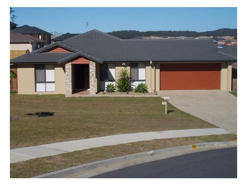 26 Iridium Dr, Hope Island QLD 4212