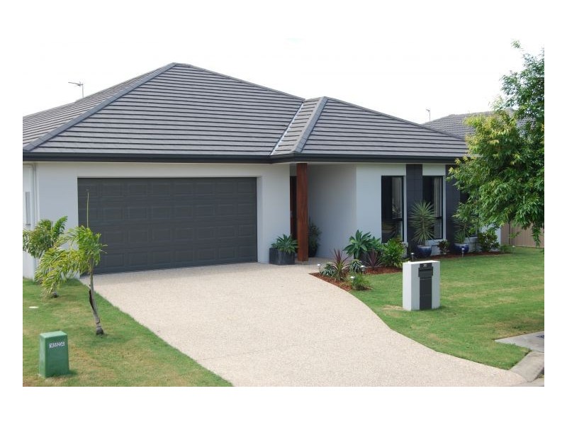 20 Iridium Dr, Hope Island QLD 4212