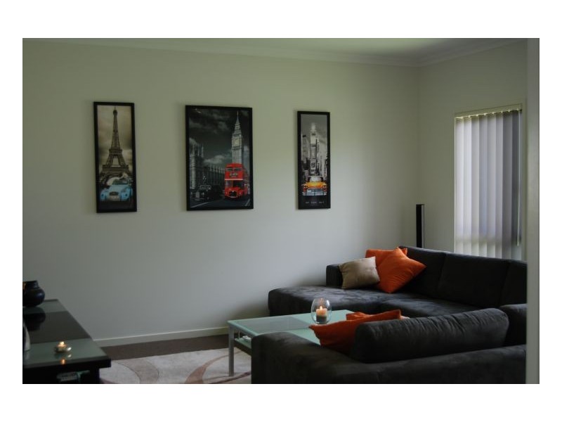 20 Iridium Dr, Hope Island QLD 4212