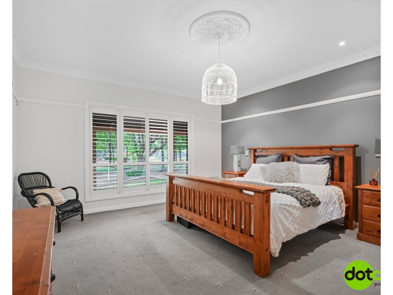 21 Waverly Drive, Dubbo NSW 2830