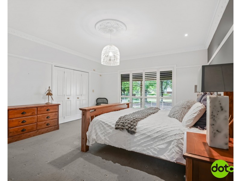 21 Waverly Drive, Dubbo NSW 2830