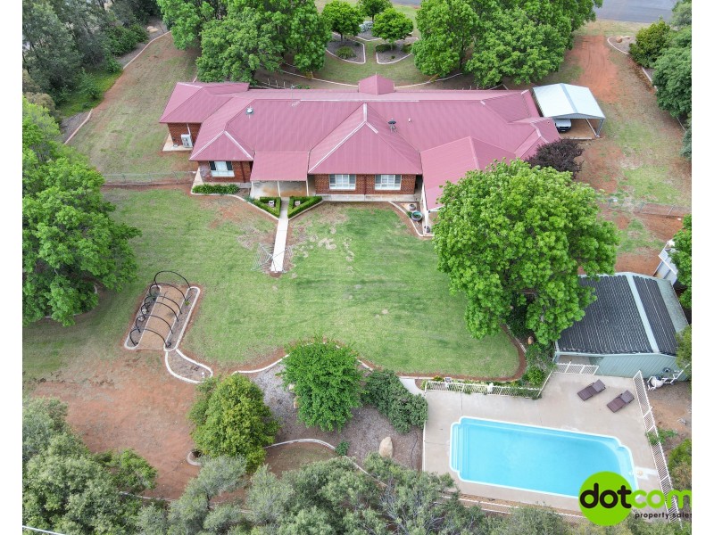 21 Waverly Drive, Dubbo NSW 2830