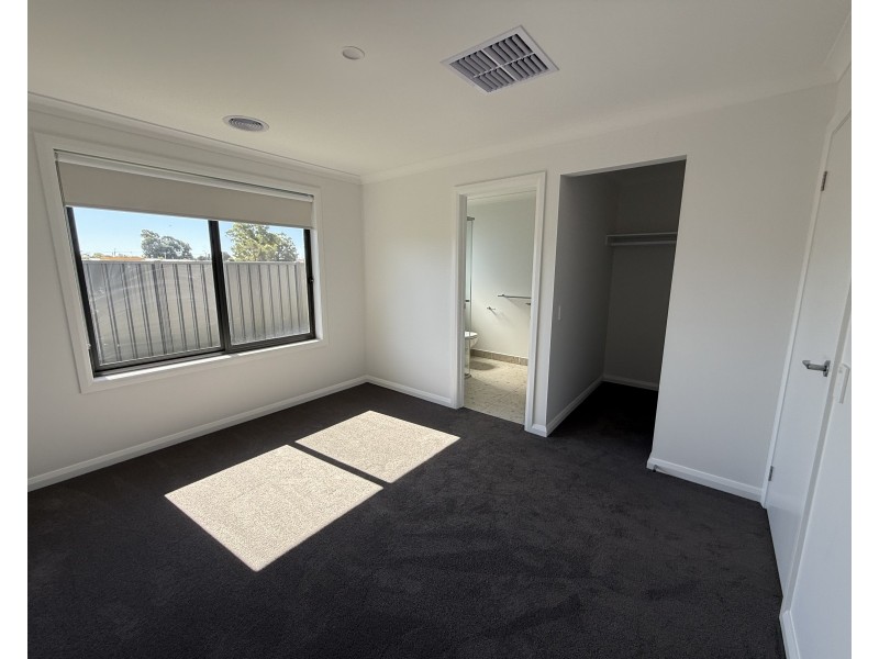 47 Lewis Crescent, Finley NSW 2713