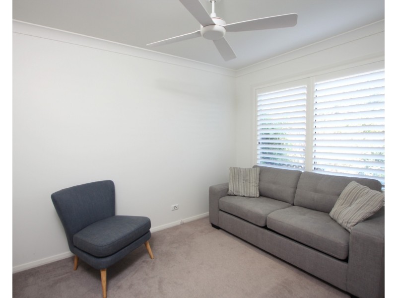 35A Prince of Wales Crescent, Kincumber NSW 2251