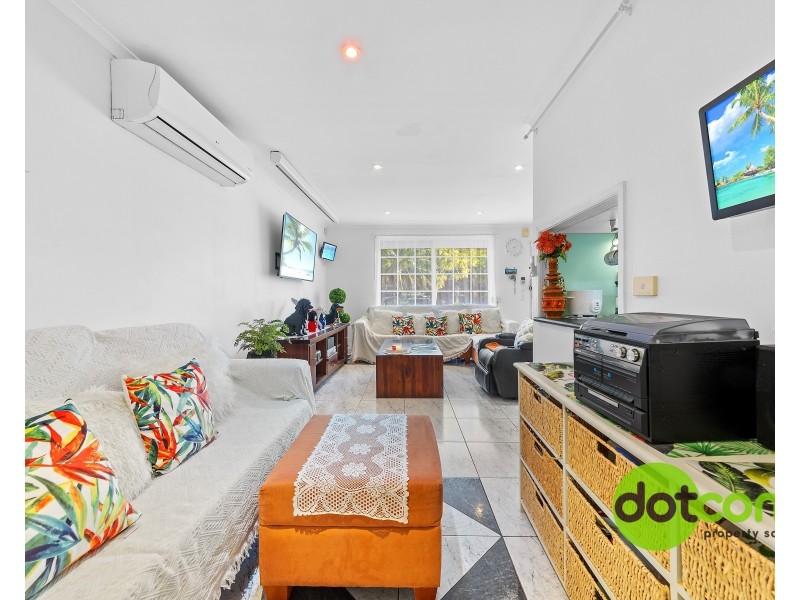 4 Darling Street, Abbotsbury NSW 2176