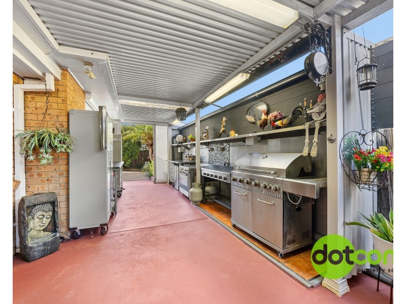 4 Darling Street, Abbotsbury NSW 2176