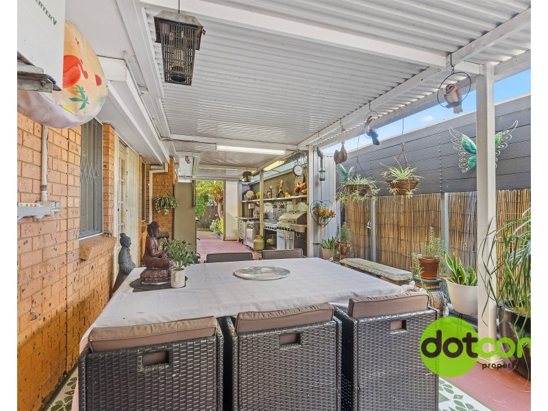4 Darling Street, Abbotsbury NSW 2176