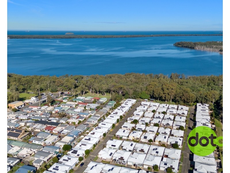 194/2 Saliena Avenue, Lake Munmorah NSW 2259