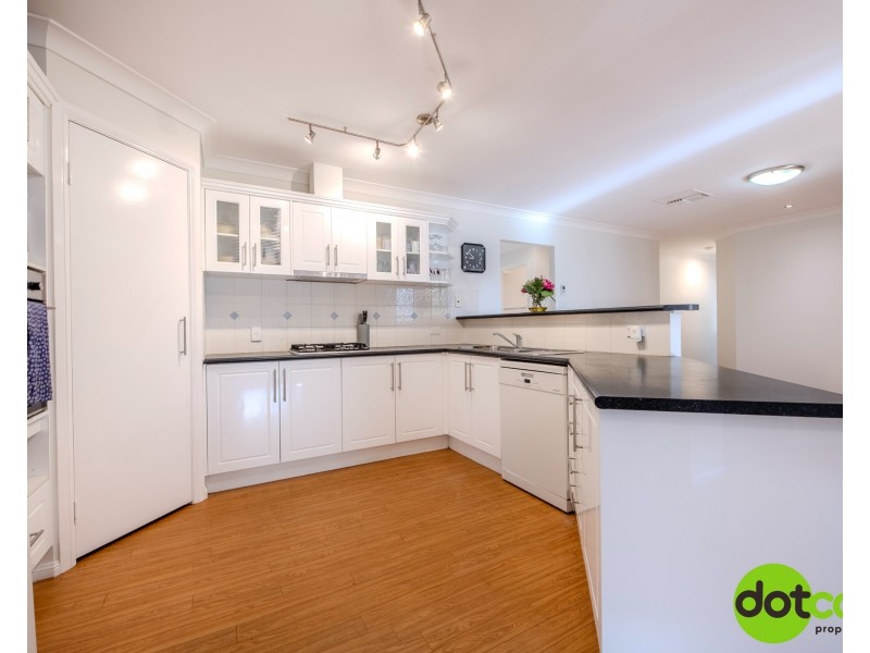 22 Lachlan Way, Dubbo NSW 2830