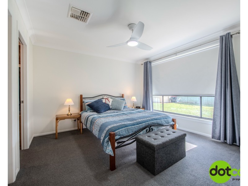22 Lachlan Way, Dubbo NSW 2830