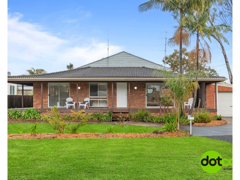 1 Lloyd Avenue, Chain Valley Bay NSW 2259