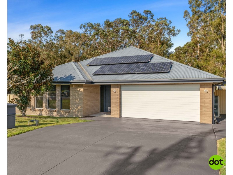 26 Illawong Road, Summerland Point NSW 2259