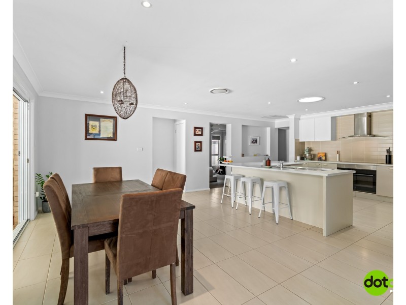 26 Illawong Road, Summerland Point NSW 2259