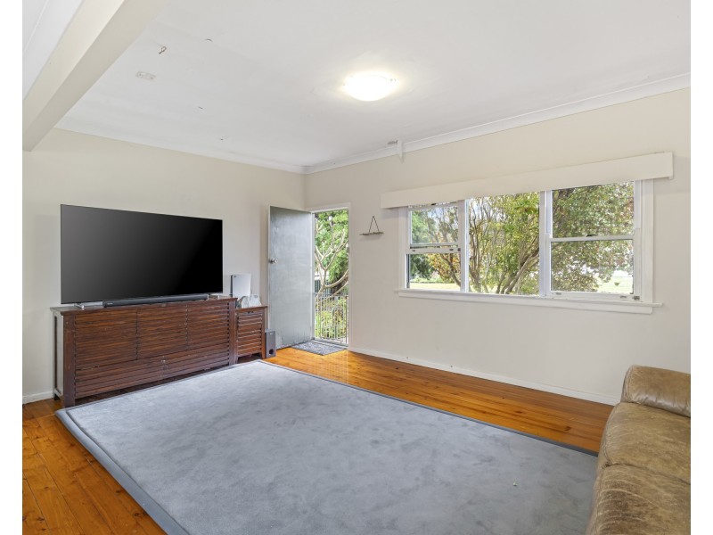 14 Elouera Avenue, Buff Point NSW 2262