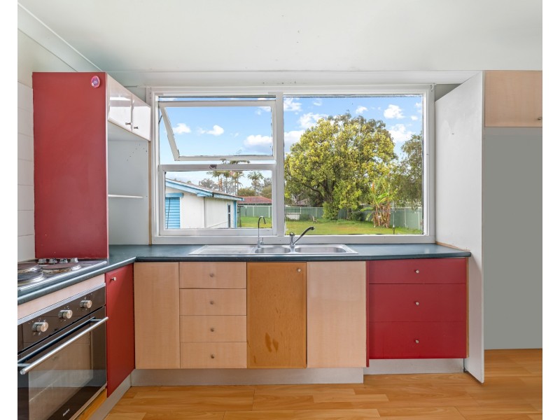 14 Elouera Avenue, Buff Point NSW 2262