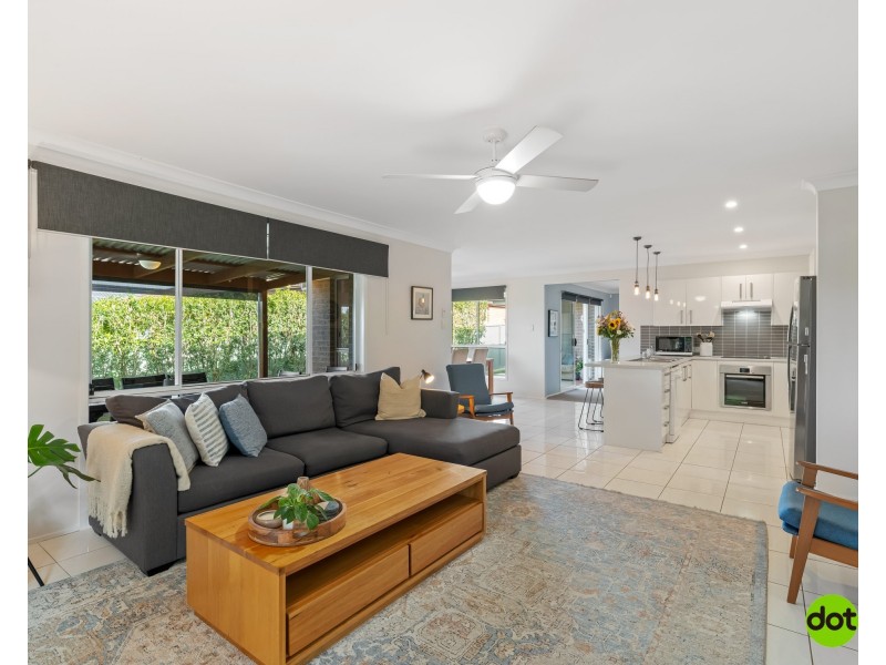 7 Inderan Avenue, Lake Haven NSW 2263