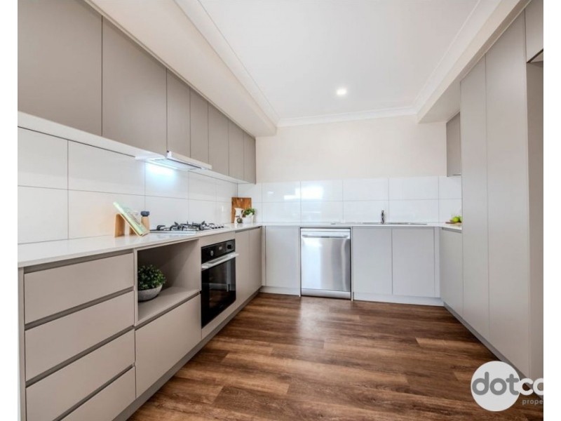 6b Strait Avenue, Dubbo NSW 2830