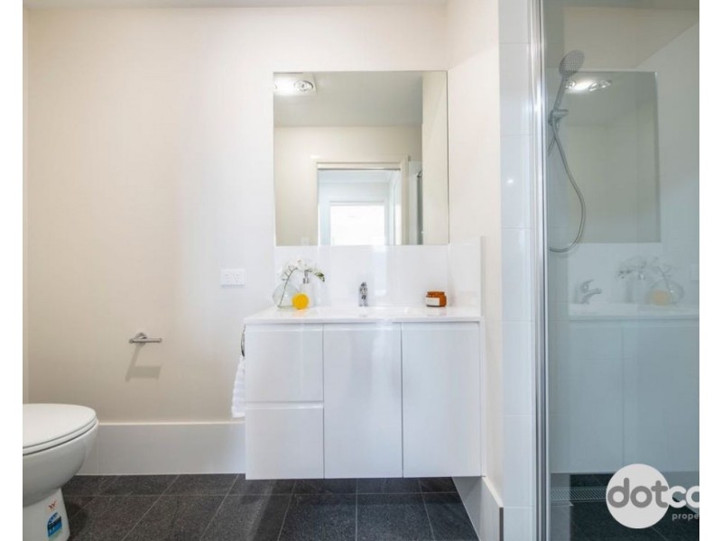 6b Strait Avenue, Dubbo NSW 2830