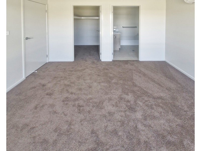 18 Wattle Street, Kootingal NSW 2352