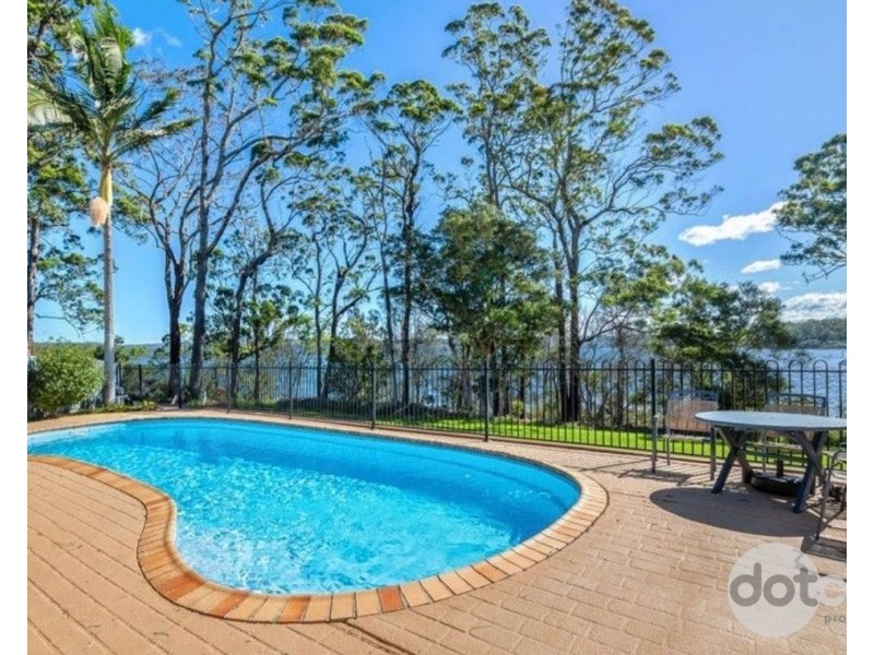 15 Wilkie-King Avenue, Saratoga NSW 2251