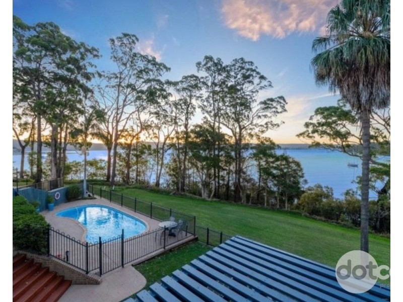 15 Wilkie-King Avenue, Saratoga NSW 2251