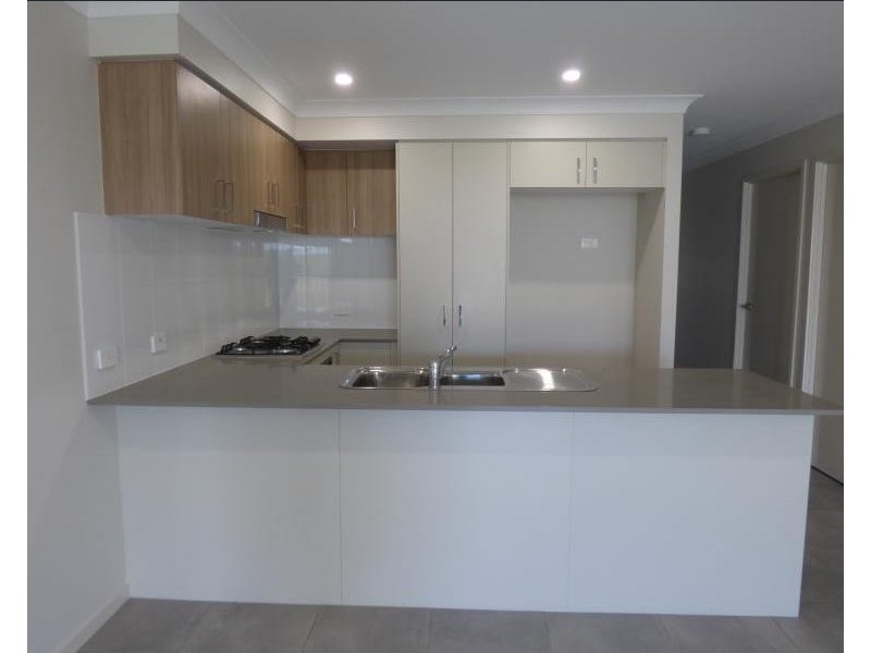 7 Flavum Street, Fletcher NSW 2287