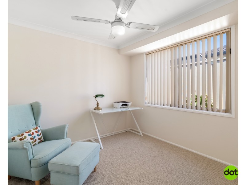 2 Hawker Close, Hamlyn Terrace NSW 2259