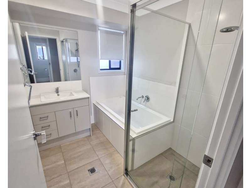 21 Riparian Circuit, Cessnock NSW 2325