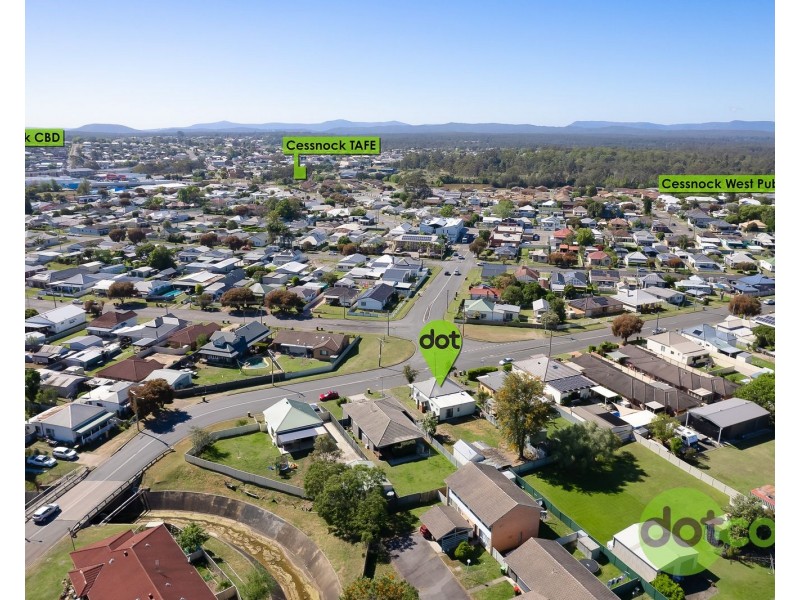 43 Alexander Street, Cessnock NSW 2325