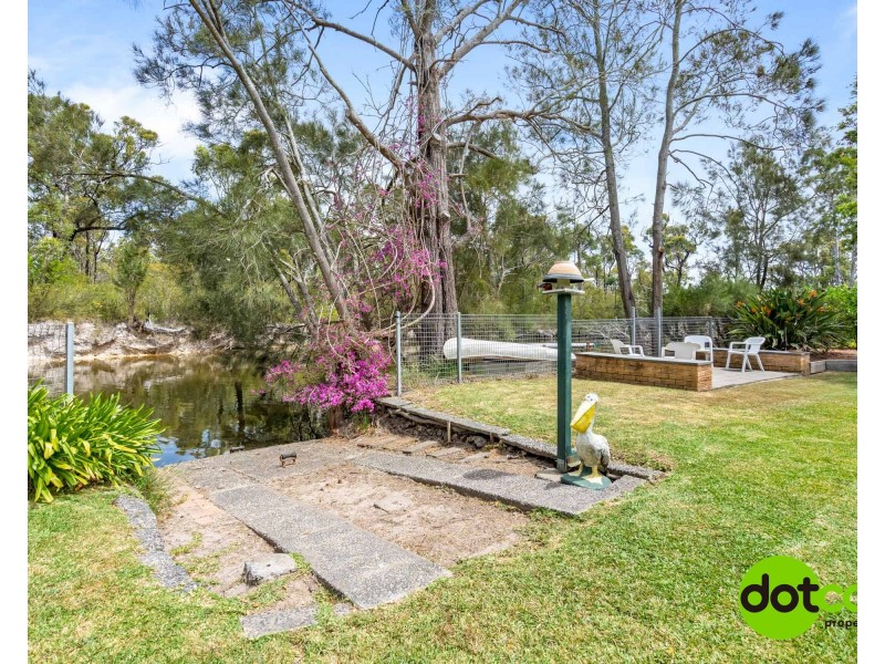 113 Birdwood Drive, Blue Haven NSW 2262