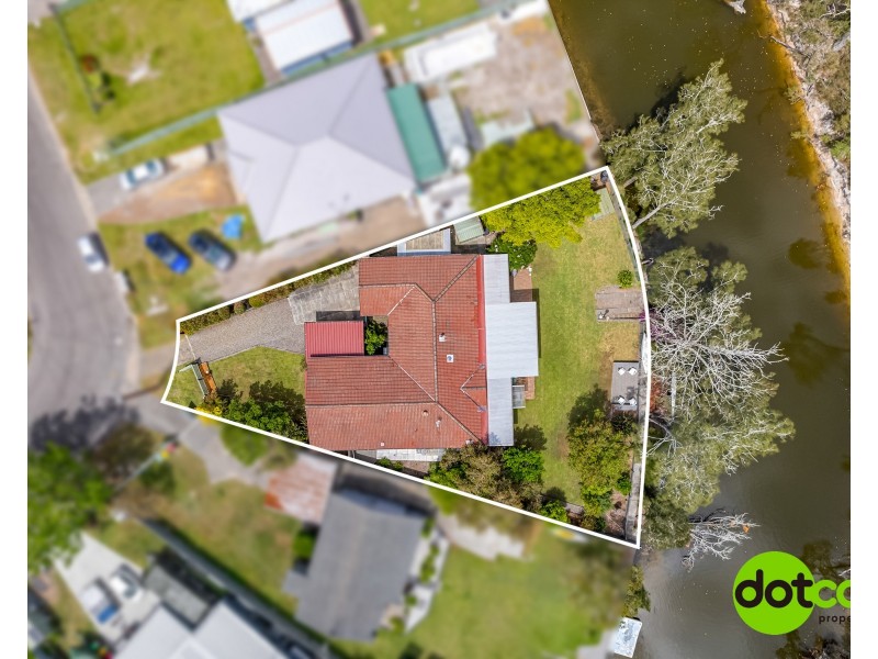 113 Birdwood Drive, Blue Haven NSW 2262