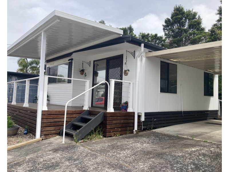 3 Supply Place, Kincumber NSW 2251