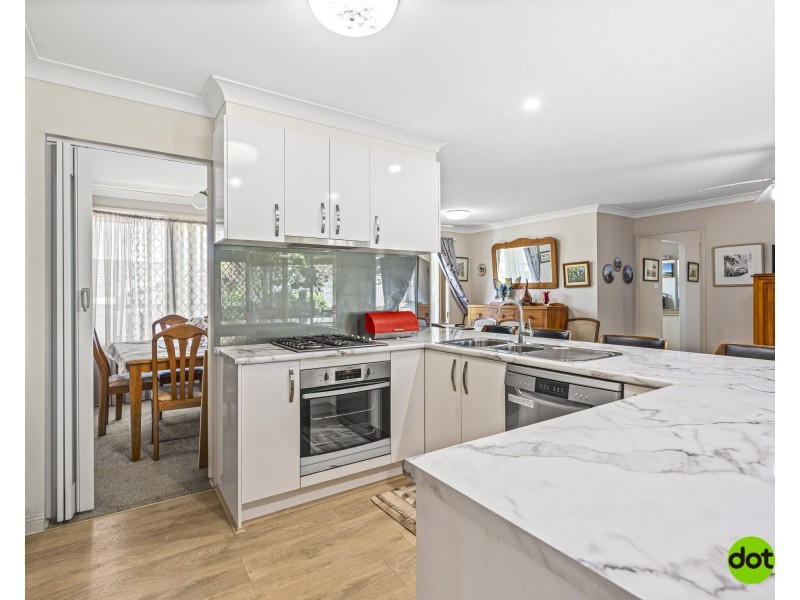 11 St Lawrence Avenue, Blue Haven NSW 2262