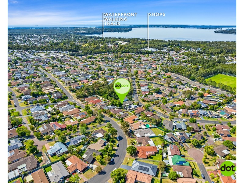 11 St Lawrence Avenue, Blue Haven NSW 2262