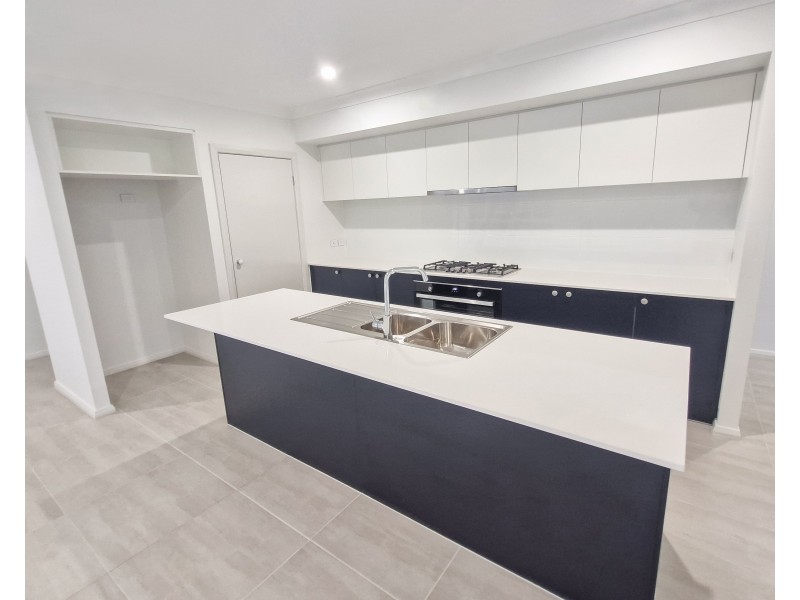 8 Soreina Drive, Wyee NSW 2259