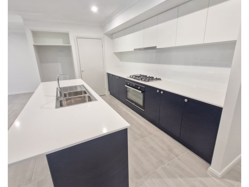 8 Soreina Drive, Wyee NSW 2259